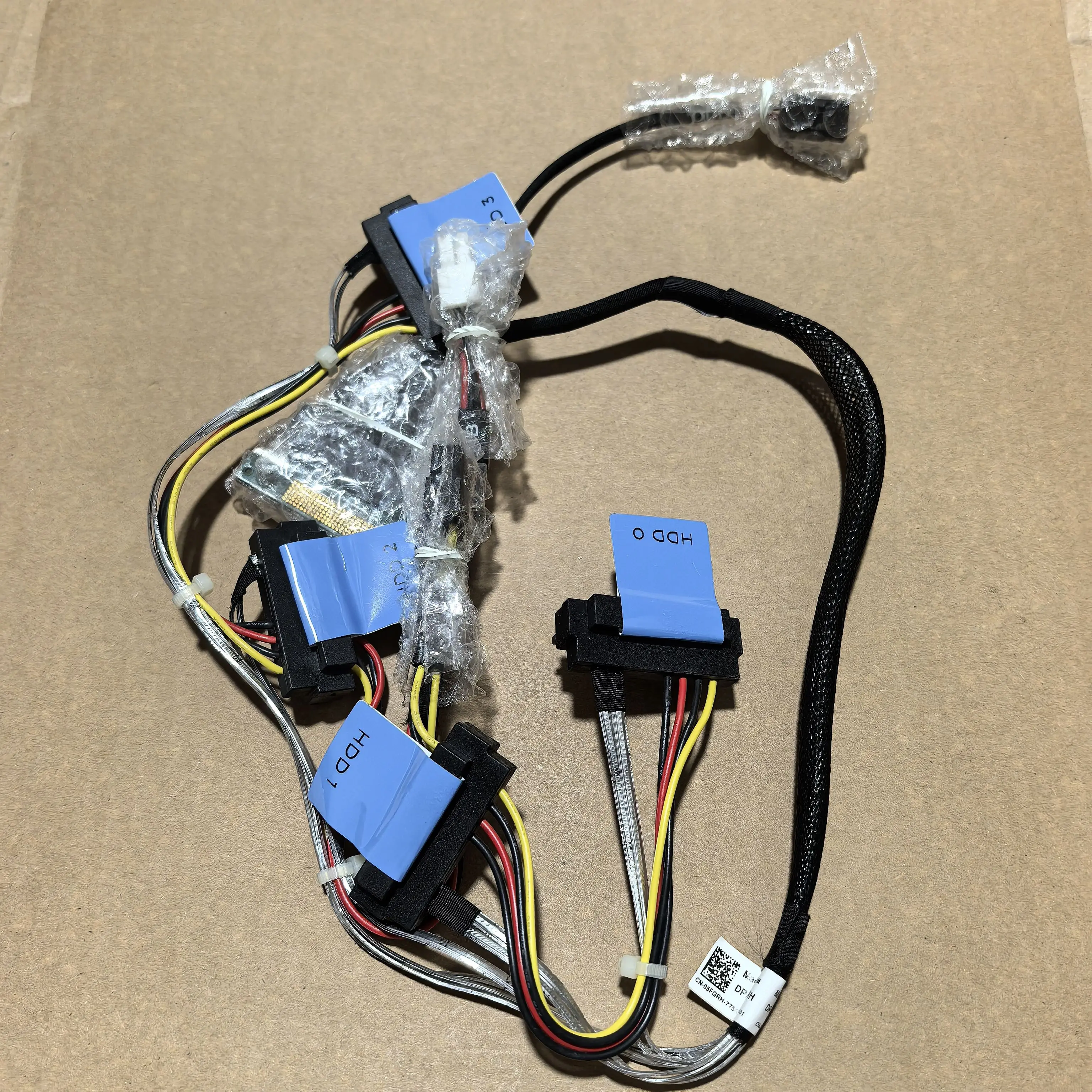 

For Dell PowerEdge R430 SAS SATA 4-position Miniperc cable 5FGRH