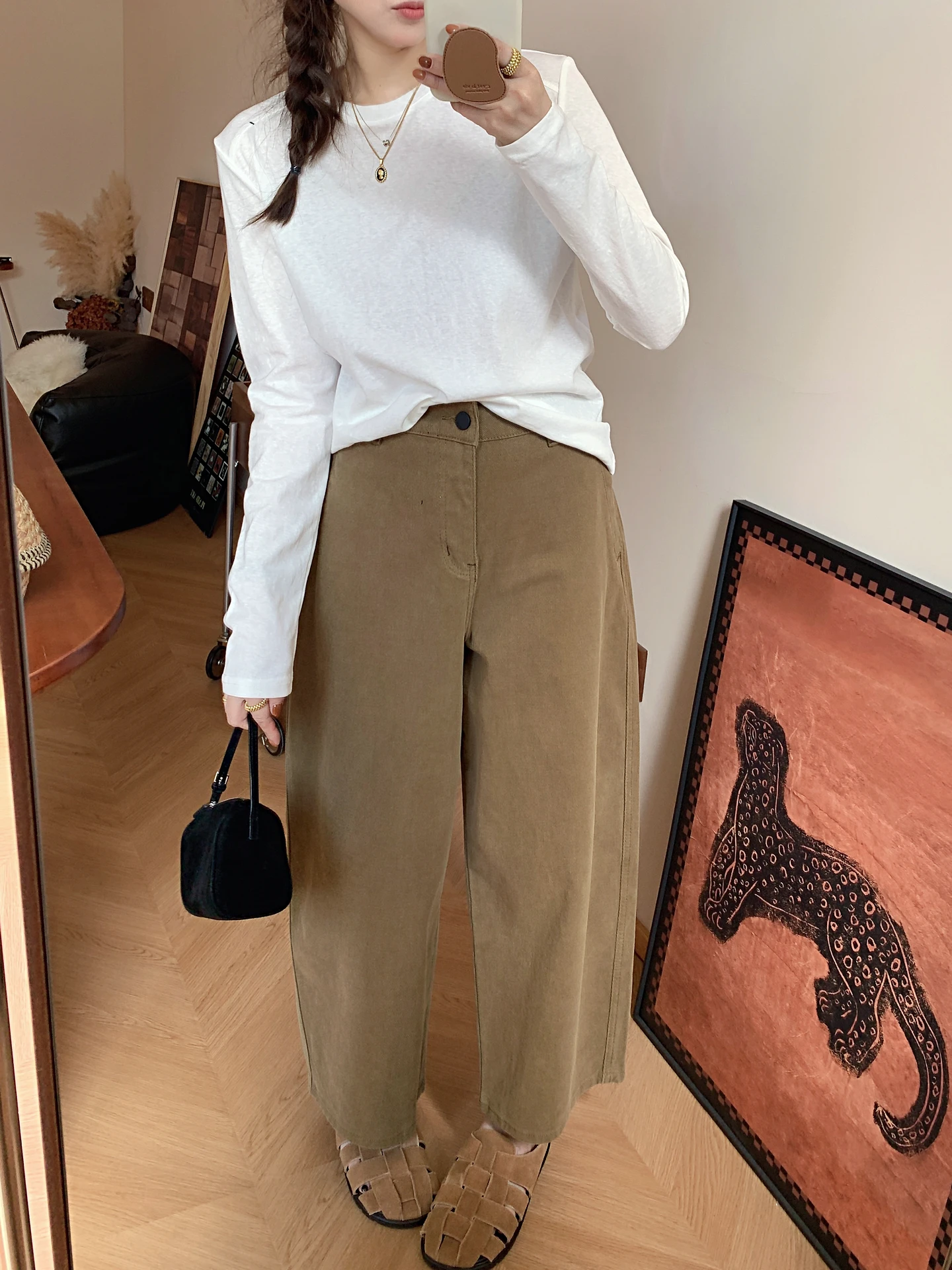 

Новые джинсы-бананы Harlan для ранней осени, повседневные, из шелковистой ткани, для фигуры типа «груша», маленький размер, универсальные, удобные, хлопковые.