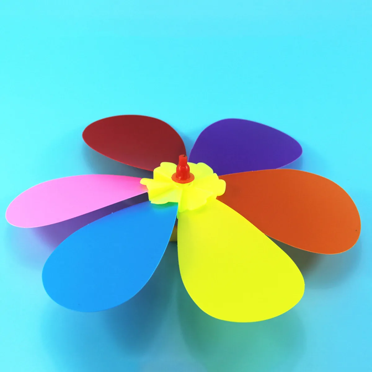 

Six Petals Colorful Plastic Sunflower Windmill Outdoor Pinwheel for Kids Garden Yard Lightweight Decoration Easy to Assemble