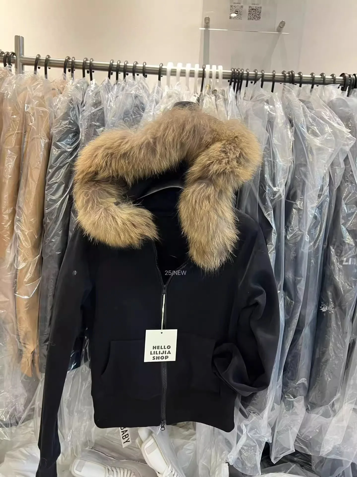 

Корейская утепленная флисовая куртка с капюшоном для женщин, свободная, стройнящая, с длинными рукавами, с меховым воротником, повседневная уличная одежда