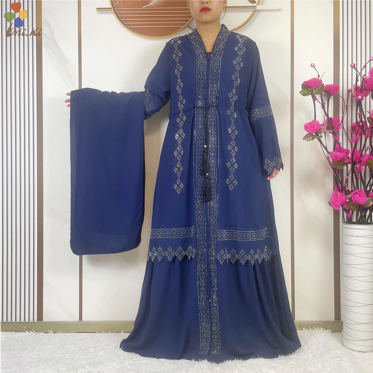 New Muslim Fashion Women Chiffon Hot Diamond Open Zipper Robe Dashiki African Abaya Women Robe Islamic Cardigan Robe Clothing