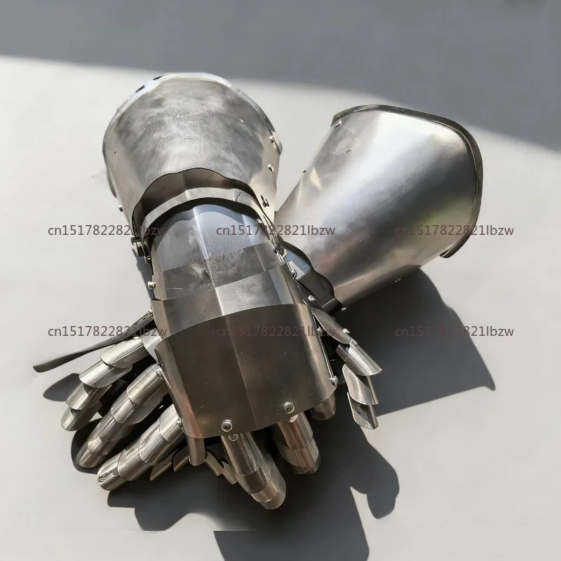 Knight Medieval Wrist Finger Armor Wearable Iron Gloves