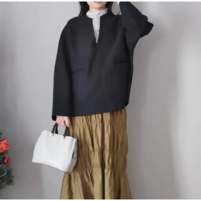 2025 Autumn New Product Casual Version Blended V-neck Woolen