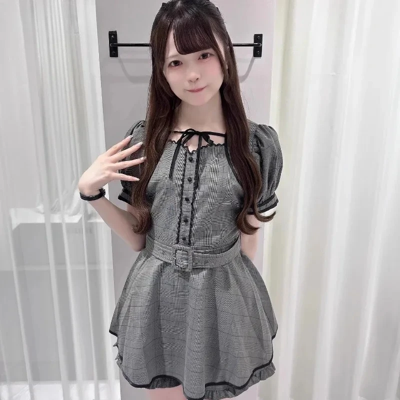 Japanese Sweet Mine Series กางเกงขาสั้นสายไขว้ขอบแขนสั้นกระชับสัดส่วนและกางเกงขาสั้นฐานชุดสองชิ้น