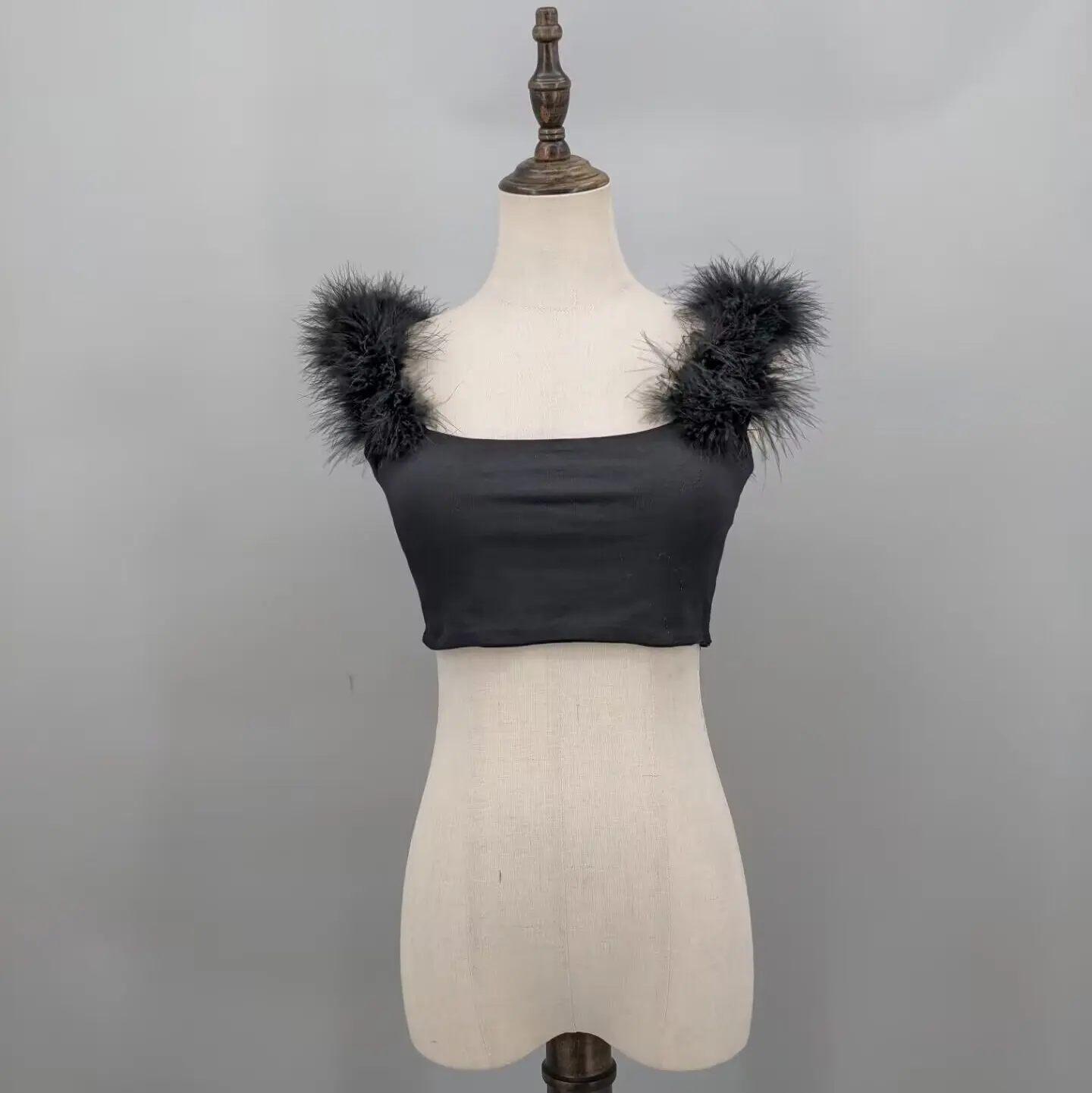 Women Black Square Neck Crop Tank Top Real Ostrich Feather Strap Y2K Sleeveless Tube Top Club Party Festival Camisole 24A0402