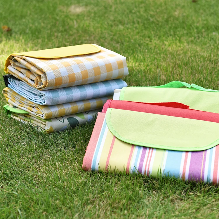 Portable 600D Oxford Cloth Camping Lawn Mat Waterproof Thickened Lattice Foldable Moisture-Proof For Outdoor Picnics Recreation