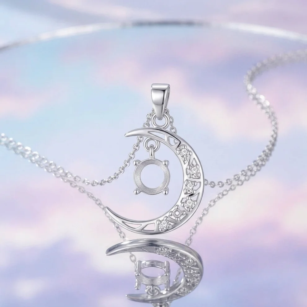 2Pcs Brass Crescent Moon Pendant Blank Fit 6mm Round Stone Cubic Zirconia Charm Semi Mount Base for DIY Necklace Jewelry Making