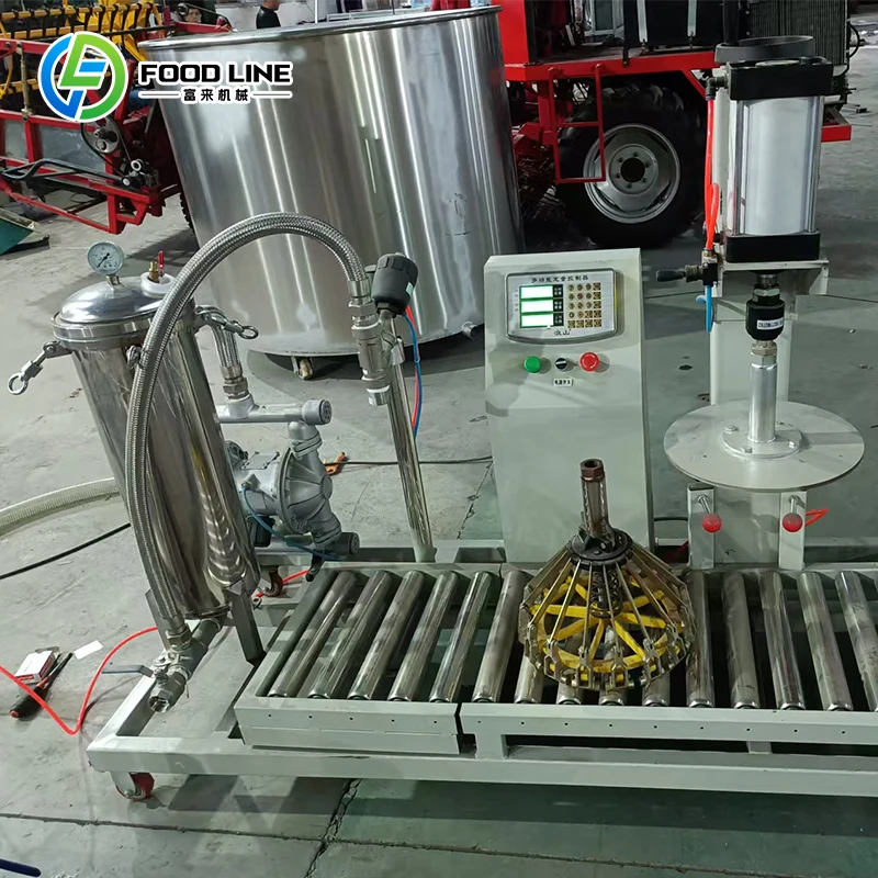 

Poultry Feed Grinder Mixer Feed Mixer Wagon Feed Mill Grinding and Mixer for Chicken Food