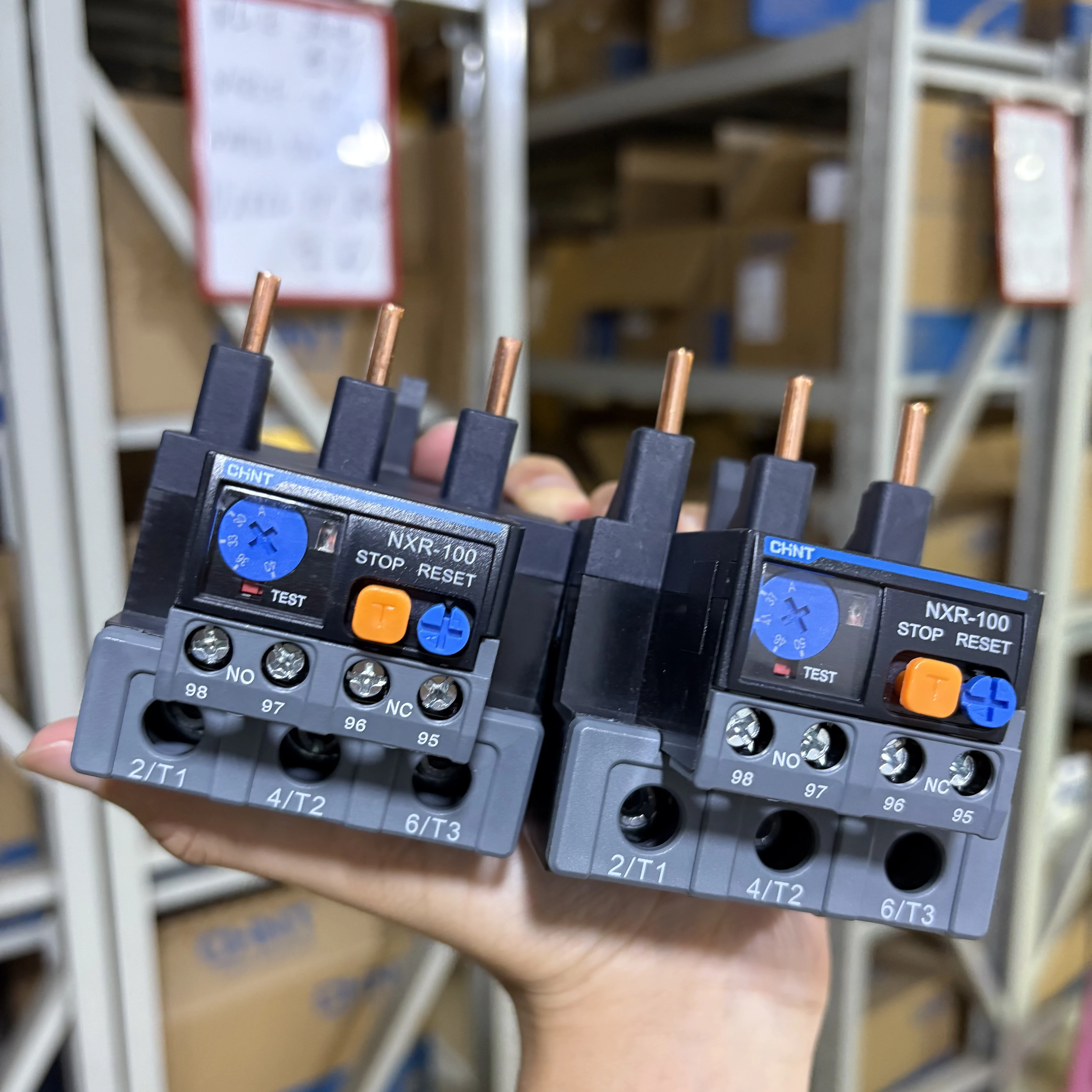 Chint NXR-100 32A 4…