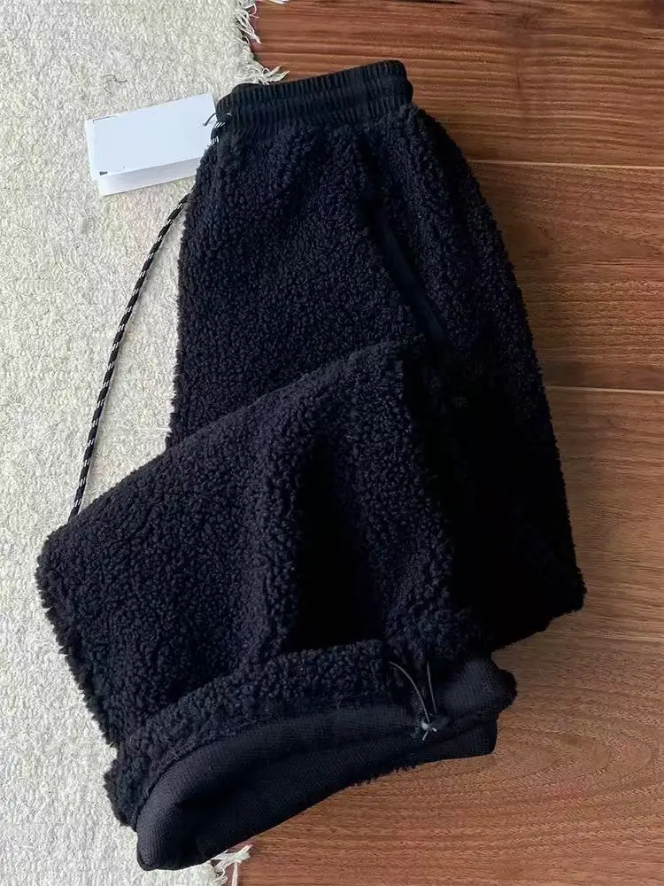 

Черные флисовые повседневные брюки женские зимние, новый корейский стиль, из овечьего кораллового флиса, с высокой талией, свободного кроя, для повседневной носки...