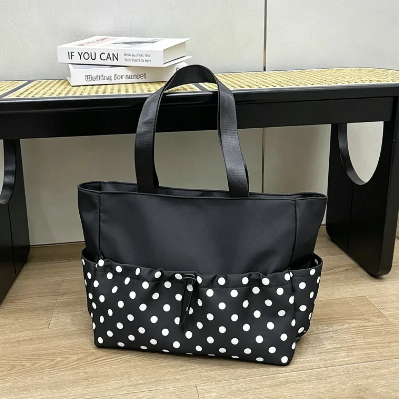 

Polka Dot Large Capacity Tote Bag Lightweight Nylon Drawstring Closure Shoulder Bag Casual Multi-pocket Commuter Handbag