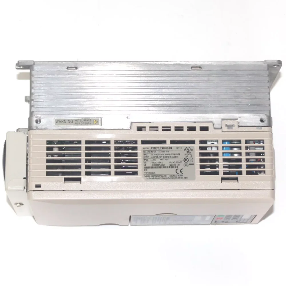 Inverter lift yaskawawa, 7, 5KW/5.5 V1000 CIMR-VB2A0030FBA, 1 buah