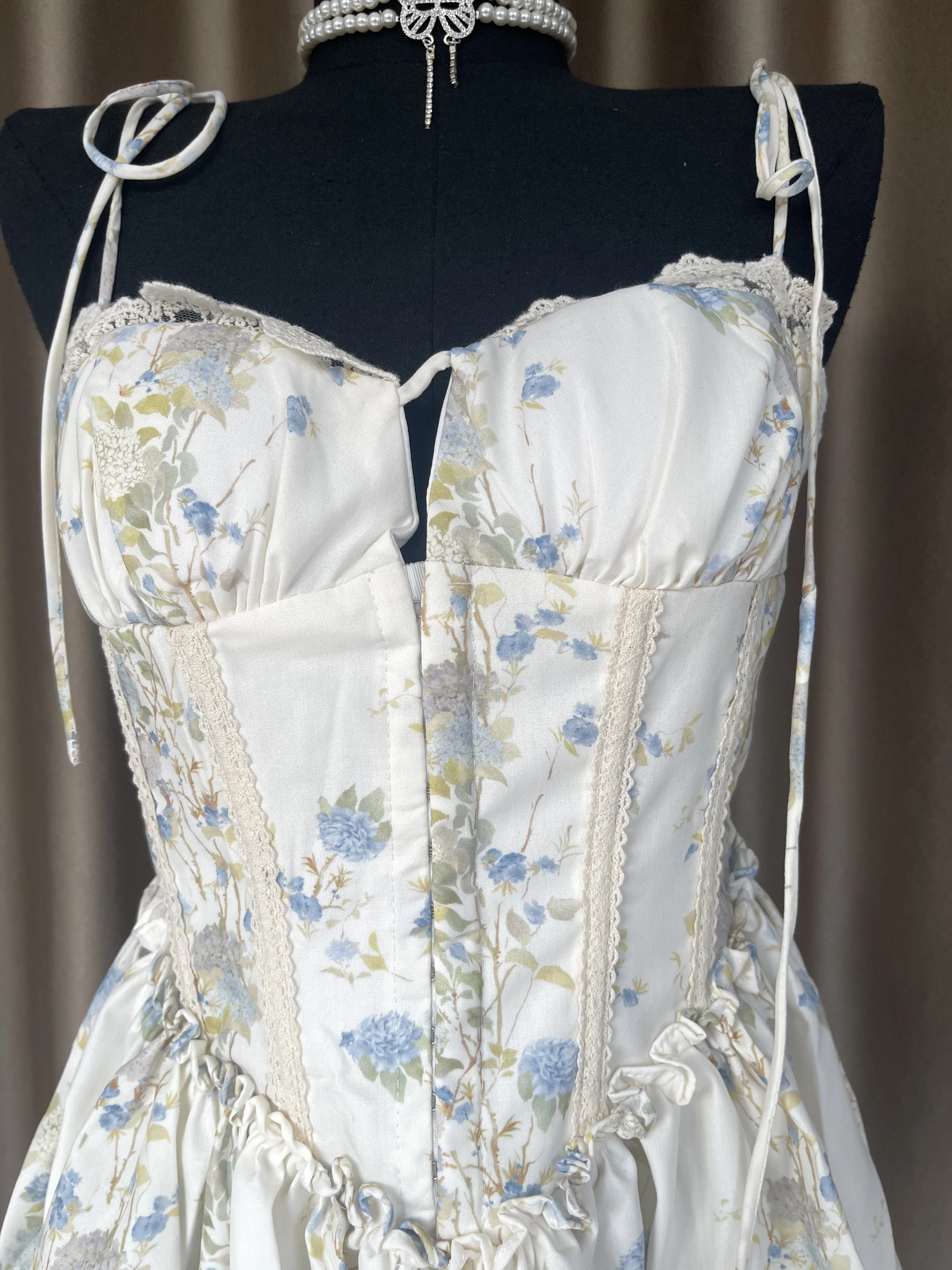 여성 섹시 민소매 플로럴 프린트 미니 드레스 우아한 이브닝 파티 프롬 가운 디자인 소녀 의류 클럽 쇼 생일 의상