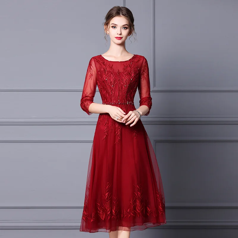 Autumn women's dress 2024 new heavy beaded embroidered round neck seven-minute sleeve long evening dress 24038