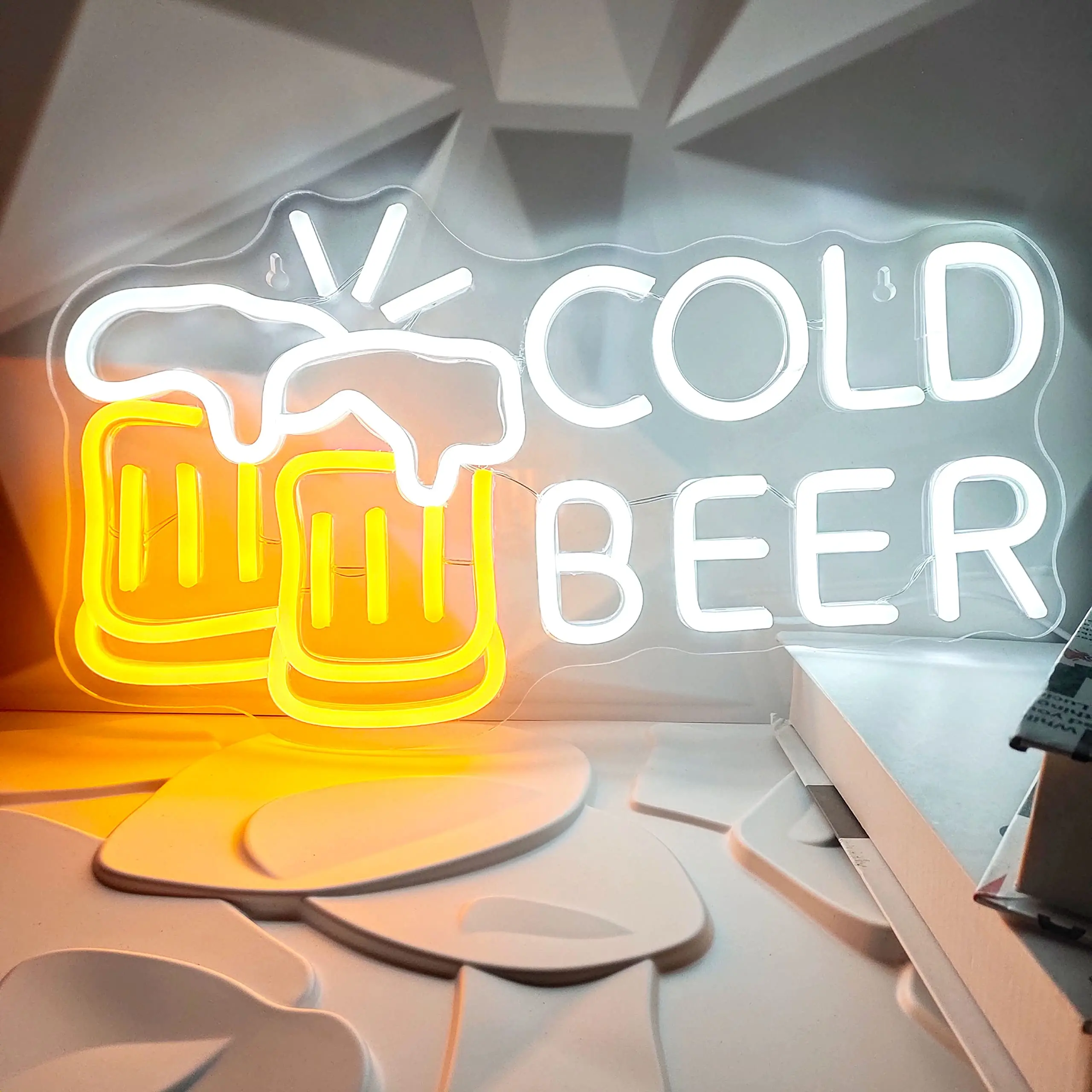 Cold Beer Neon Sign Bar Restaurant Store Wall Decor Neon Light Custom Personalized Beer Bottle Led Sign Acrylic USB Neon