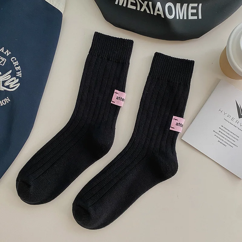 1 Pair of Spring Autumn New Cute Socks Cotton Sport Harajuku Kawaii Women Socks Ins Creativity Ventilate