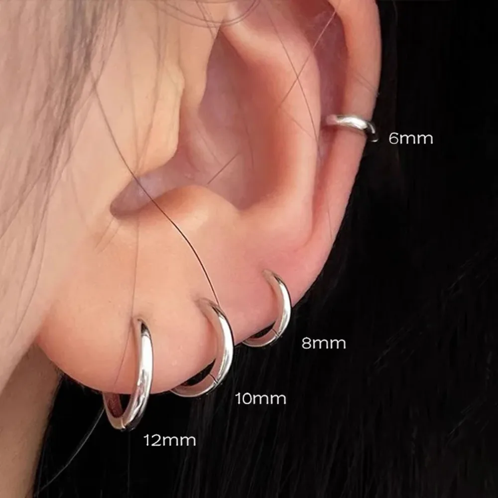 

Korean Fashion Glossy Rotundity Earring Hoop Women Chic Huggie Hoop Earrings for Women Urban Modern Female Ear Hoops Jewelry