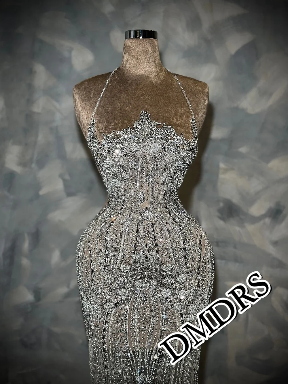 

DMDRS Luxurious Halter-Neck Evening Dress 2026 Charming A-Line Party Gown Sparkly Diamond-Beaded Floor-Length Party Dress