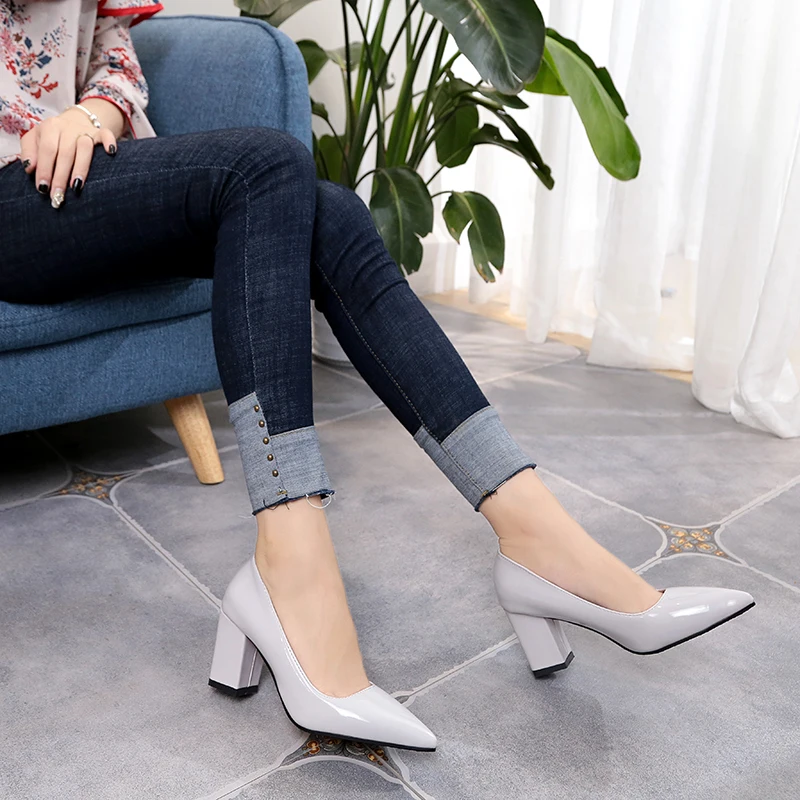 

Shoes Women 2024 Pointed Shallow Mouth Shoes Women's Thick-heeled Fashion Shoes Zapatos Para Mujer Purple Shoes and Bags Sets