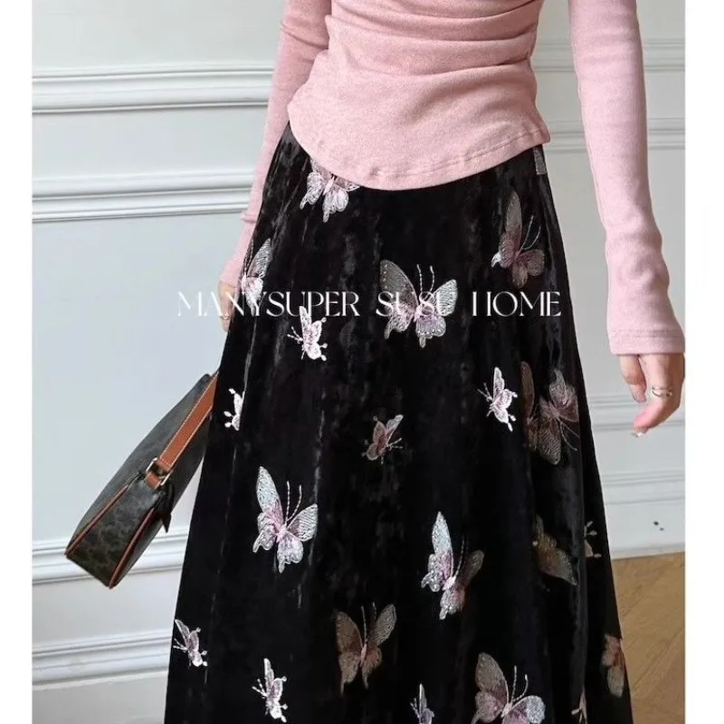 

Осенне-зимняя новая бархатная юбка трапециевидной формы с разноцветной тяжелой вышивкой и бабочкой во французском стиле для женщин
