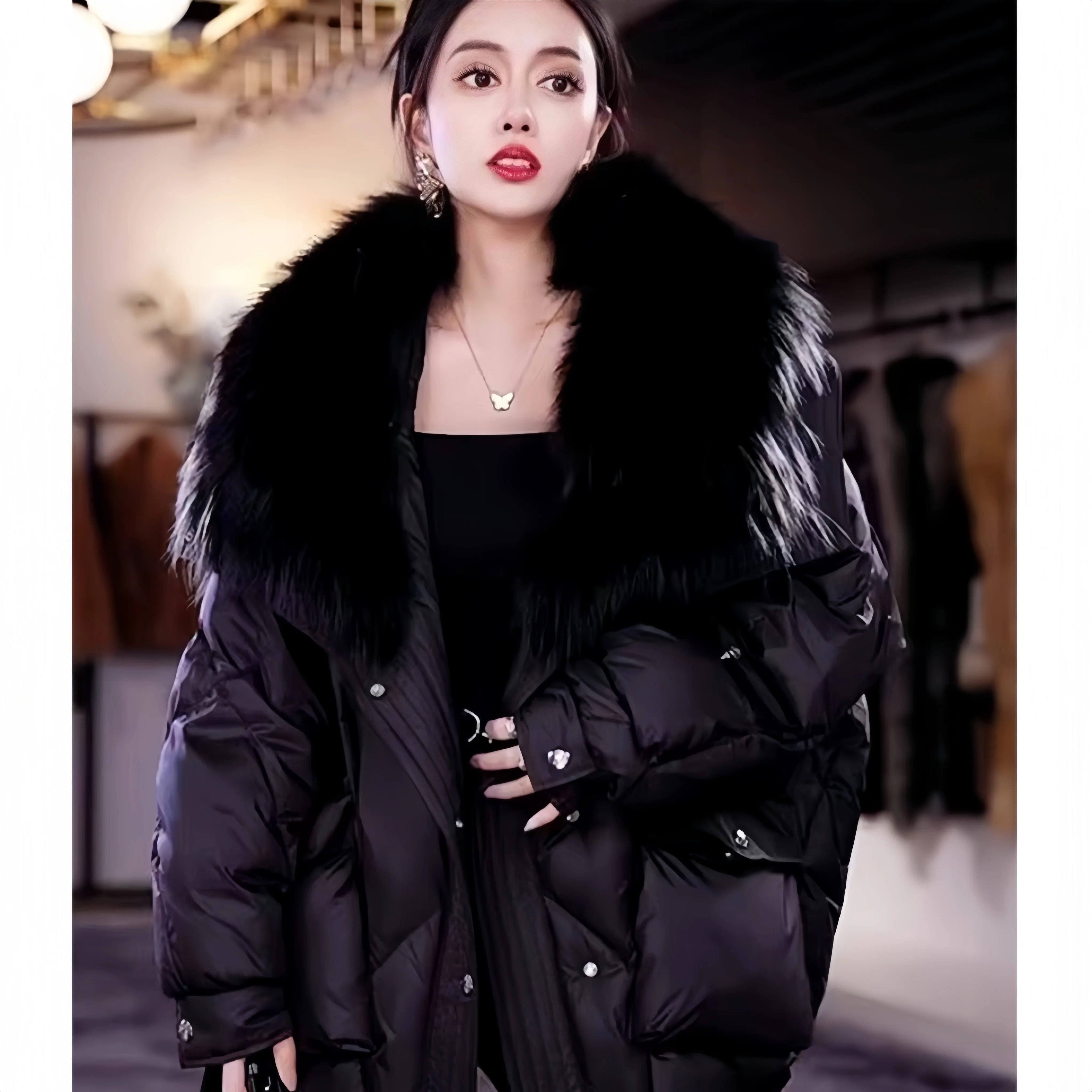 

European Style Down Jacket With Large Fur Collar, Popular and Fashionable, Overcoming The Lingge Style, Women's Winter New 2024