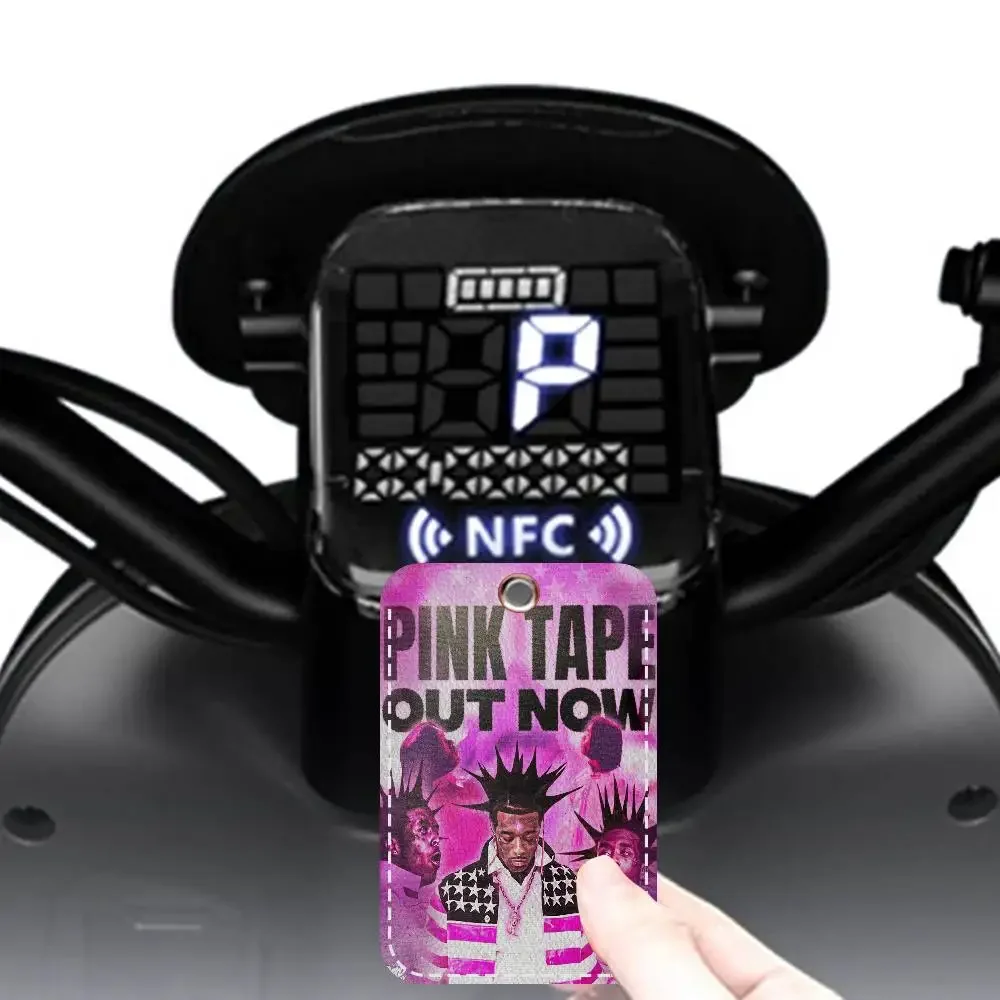 Rapper Lil Uzi Vert Music Album Rectangle ID Card Case Keychain Access Card Bag Key Tag Ring Leather Card Holder Key Ring