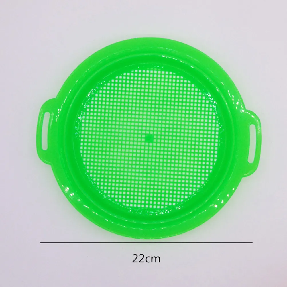 

4Pcs Beach Sand Sieve Kids Playing Fun Lightweight Plastic Sand Sifter for Outdoor Beach Treasure Hunting Game Red Yellow Blue