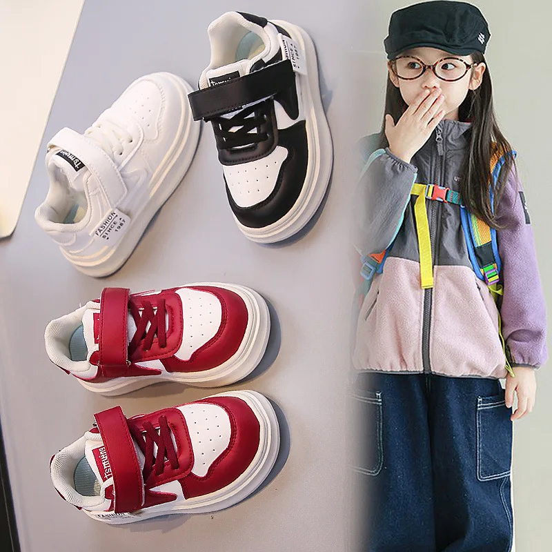 

Детская спортивная обувь, дышащая детская повседневная обувь на липучке, осень 2023, новые кроссовки для бега для мальчиков и девочек с мягкой подошвой для студентов
