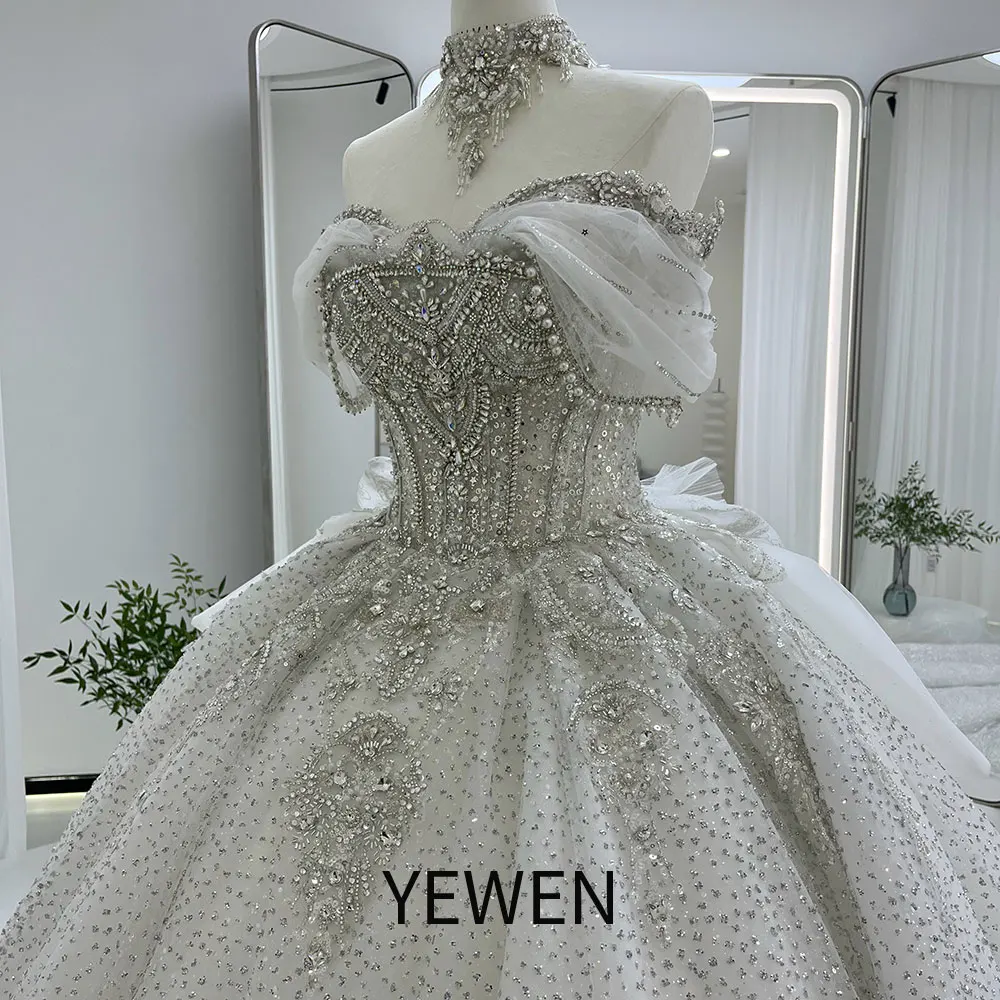 Charming Princess Style Wedding Dress High Quality Queen Sparkle Off The Shoulder White Wedding Gown YW0846