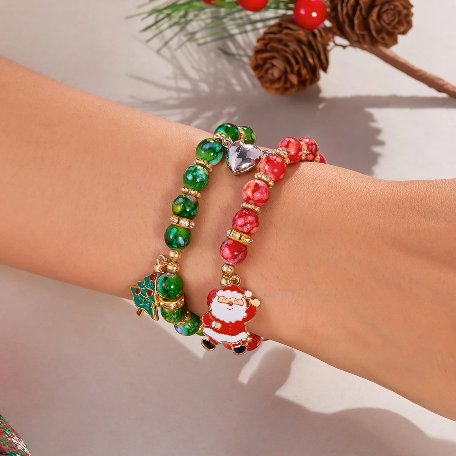 2PC/Set Christmas Magnetic Beaded Bracelet Love Pairing Couple Santa Snowman Jeweled Bracelet