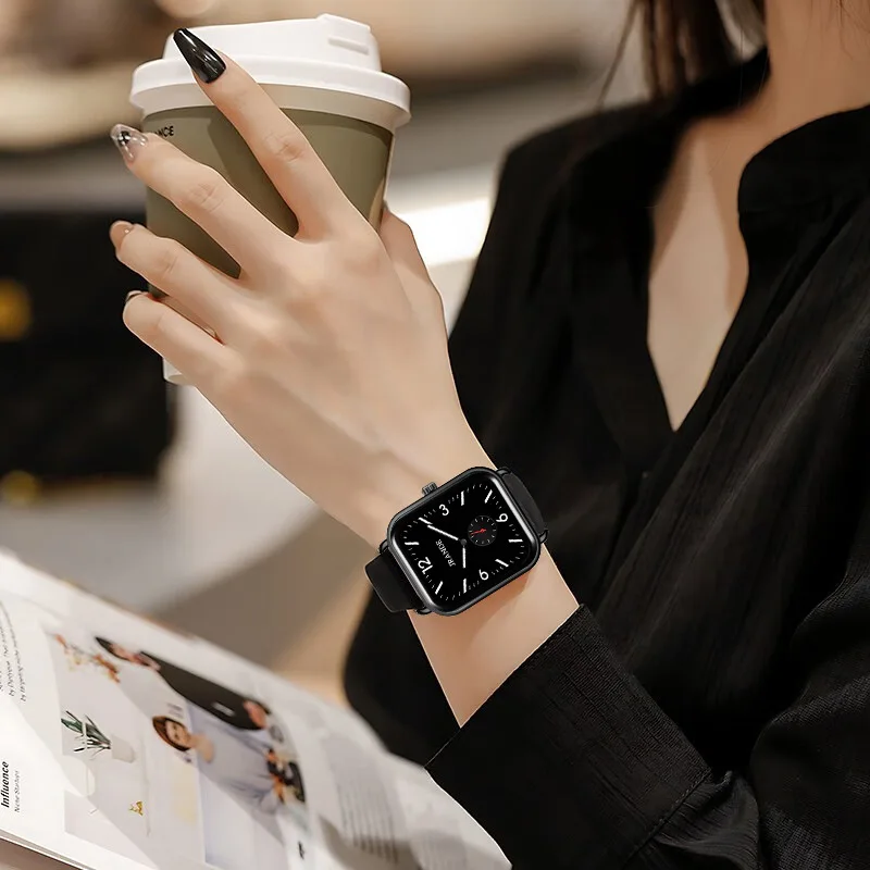 New High-Quality Fashion Watch, Sophisticated Rectangular Quartz Watch With Silicone Strap, A Creative Gift For Women.