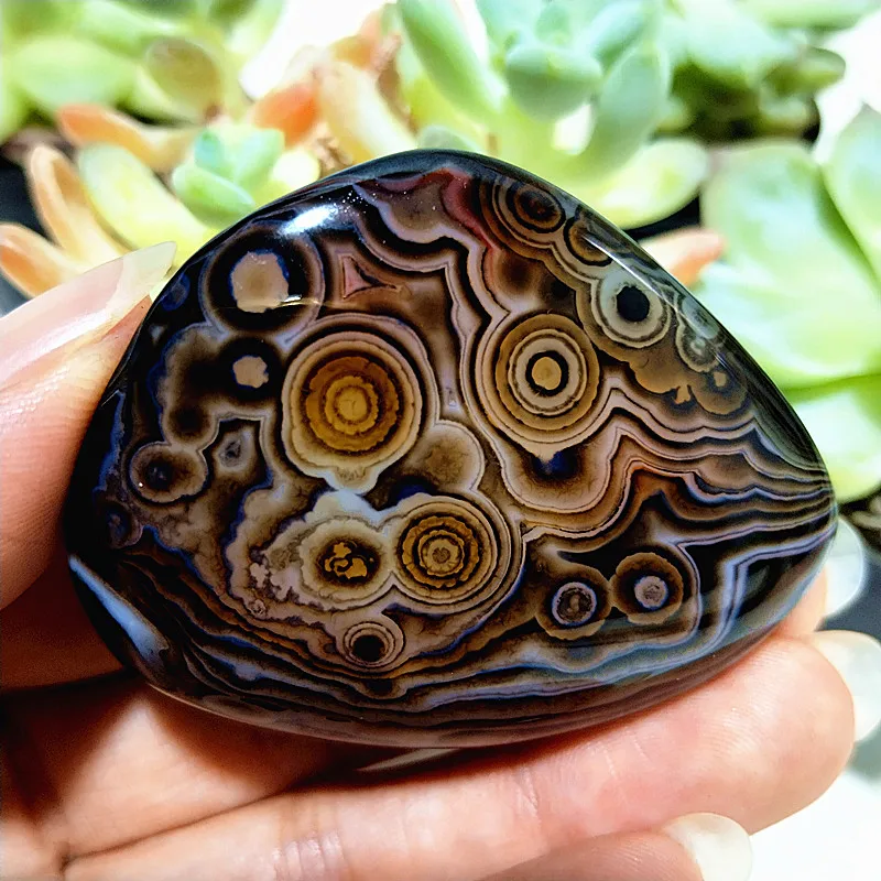 Agate Sardonyx Naturelle en Cristal pour la Méditation, la Magie, l'Énergie Spirituelle, le Feng Shui et la Décoration Intérieure