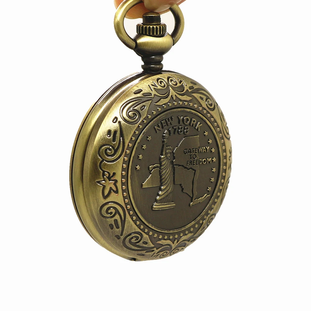 

Zinc Alloy Pocket Watch Compass Vintage for Hiking Camping Professional Directional Metal Portable Outdoor Gift