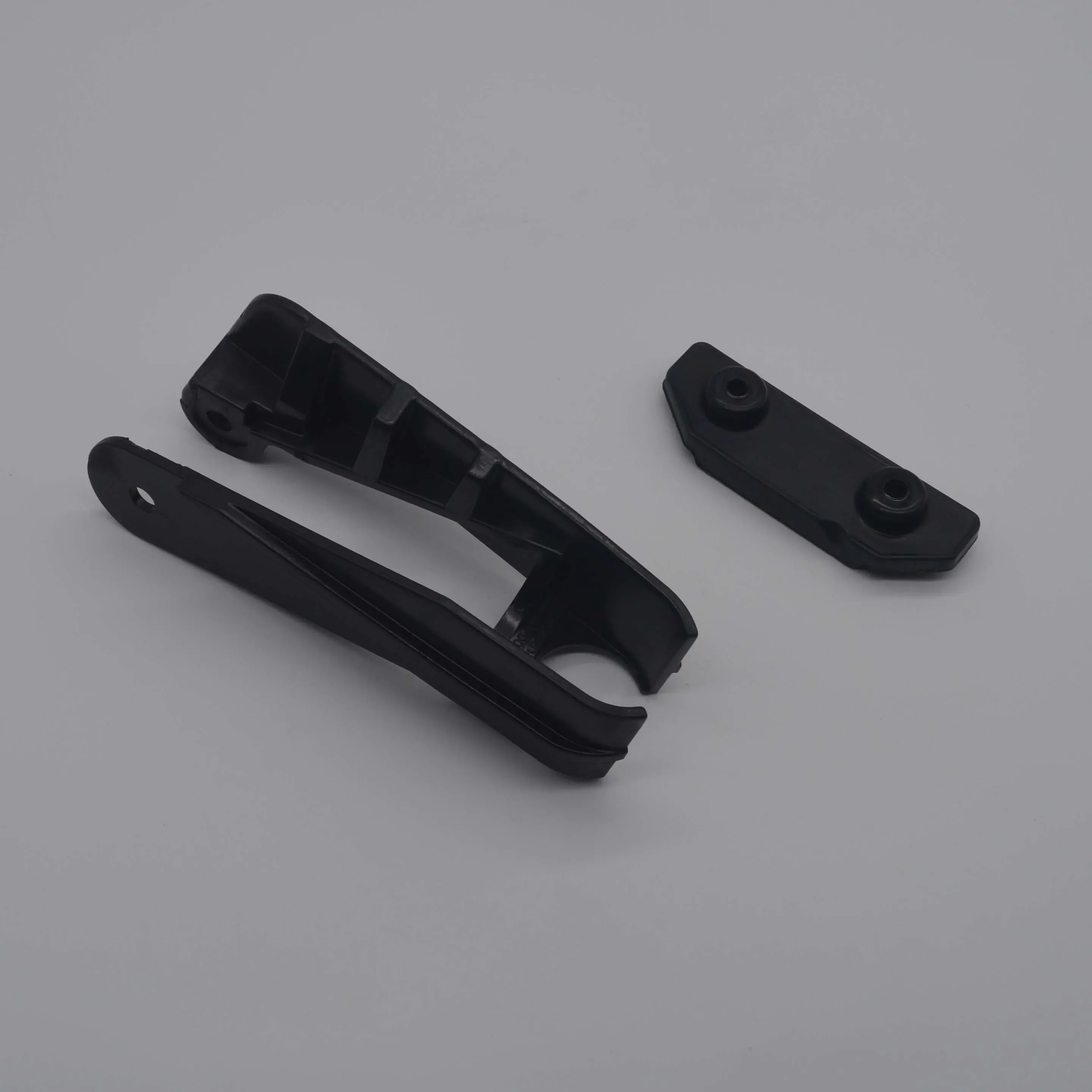 500cc Motorcycle Chain Slider Guide rubber for Benelli TRK502 TRK502X / TRK 502 502X 502C BJ500-6A