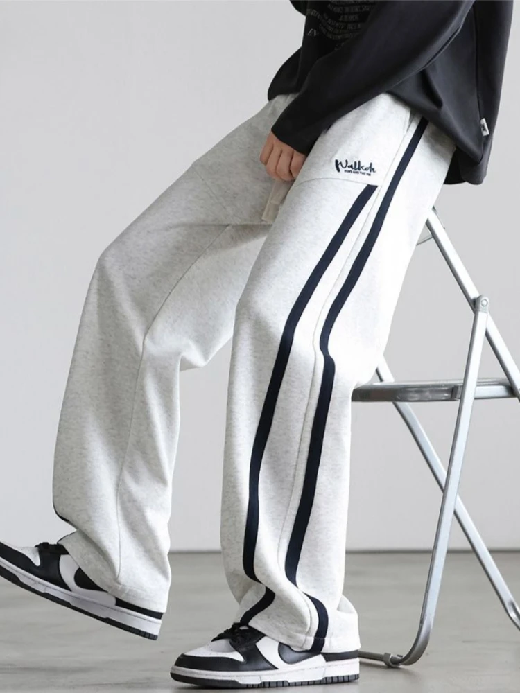 

Men’s Spring Autumn Loose Straight Pants Casual Sweatpants American Inspired Style Long Trousers Draped Fit with Embroidery