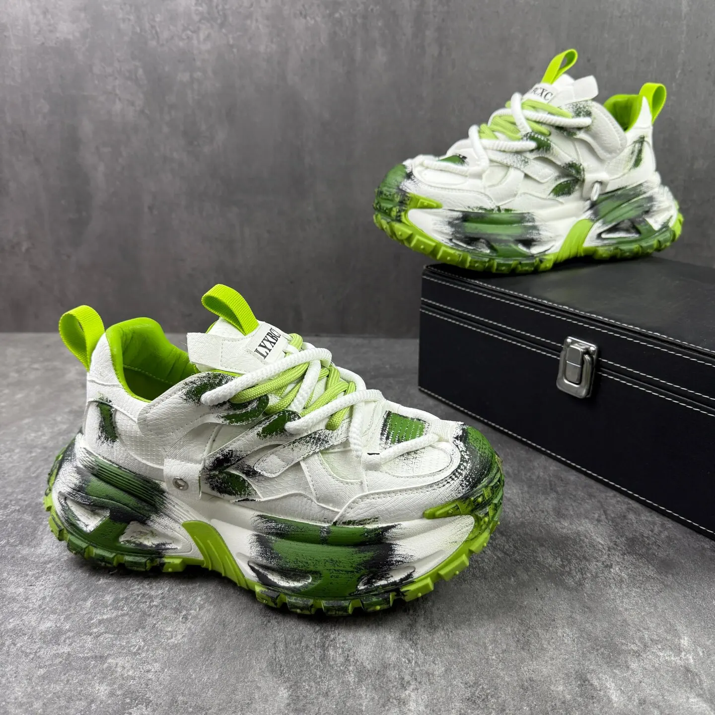 Hot-Selling Washed-Color Height-Increasing Men's Shoes, New Casual Shoes with Thick Soles, Retro Color-Block Design Dad Shoes