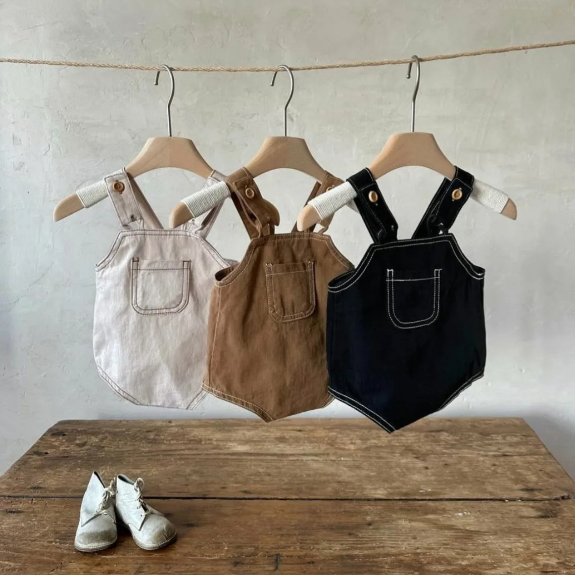2026 Autumn New Baby Sleeveless Bodysuit Cute Newborn Boy Girl Strap Pants For Toddler Casual Jumpsuit Cute Infant Clothes