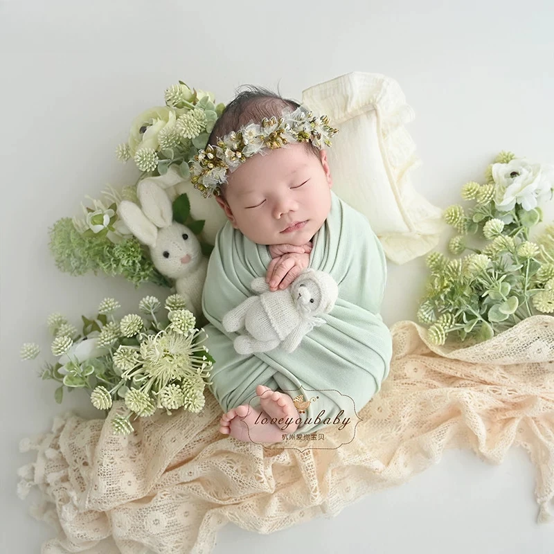 

Newborn Photography Props Spring Green Lace Floral Theme Set Handmade Headband Cute Doll Wrap Blanket for Studio Photoshoot