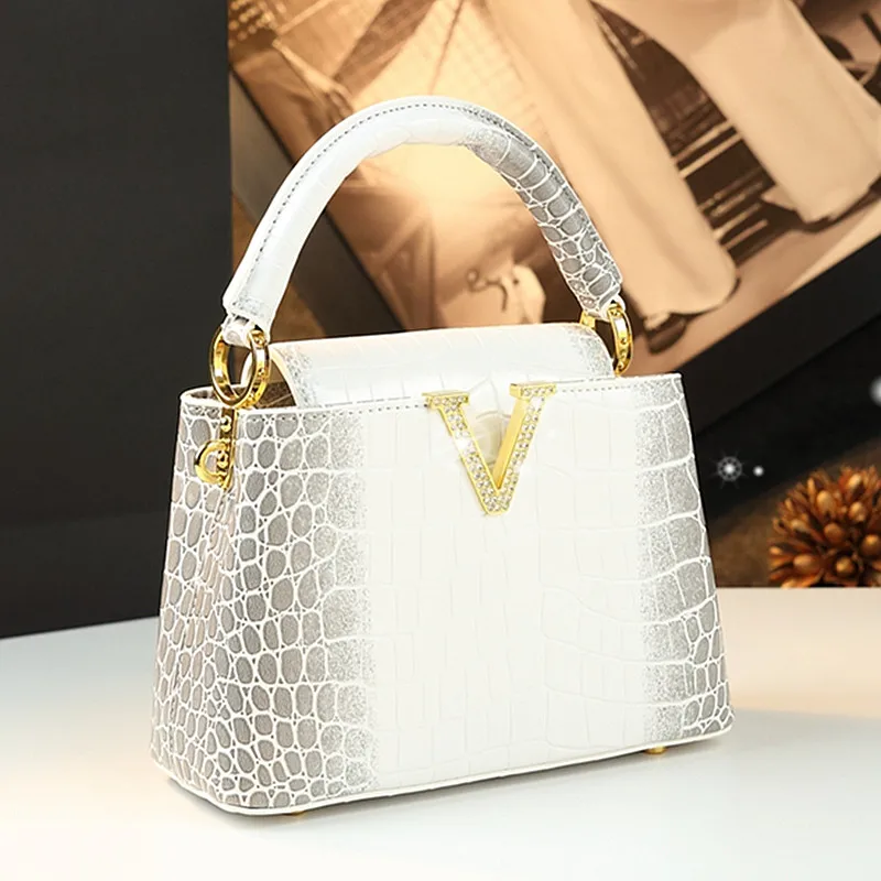 

Crocodile Pattern Leather Women Handbags Luxury Fashion Small Shoulder Messenger Bag 2025 New Portable Crossbody Shell Bags