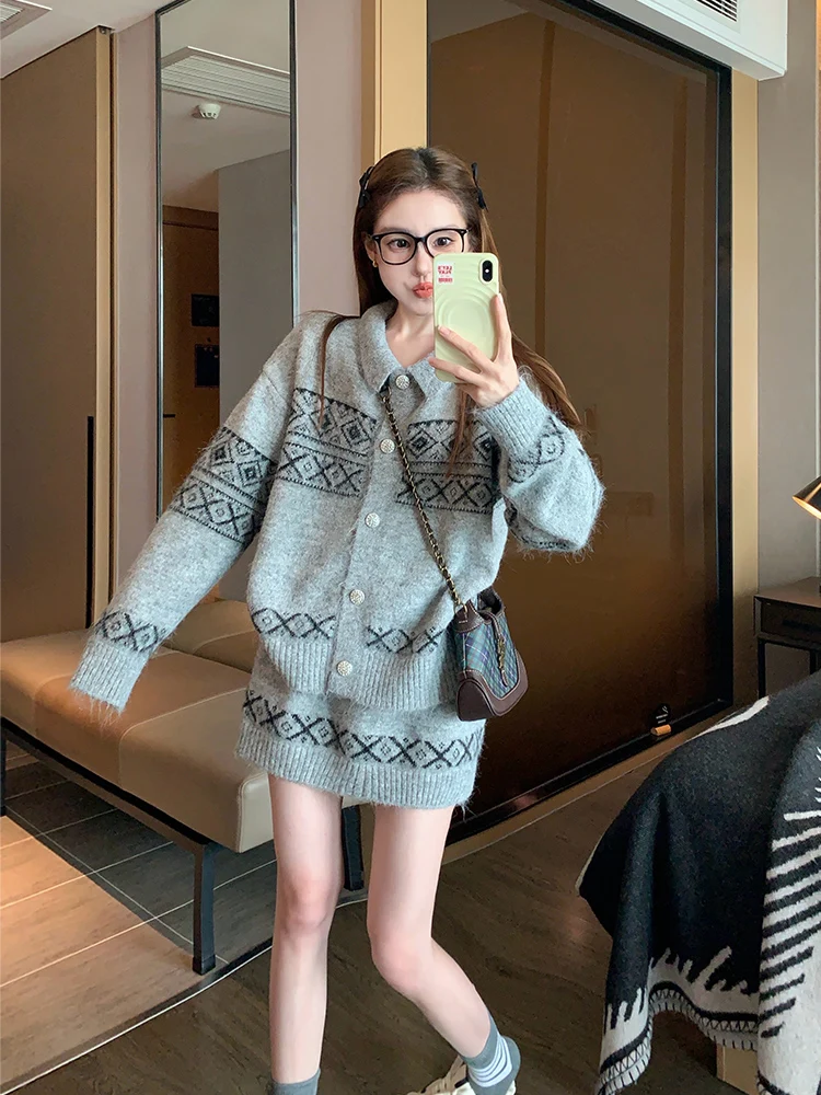 Set maglione jacquard con colletto polo donna 2025 nuovo autunno inverno stile accademico gonna vintage pigra in due pezzi