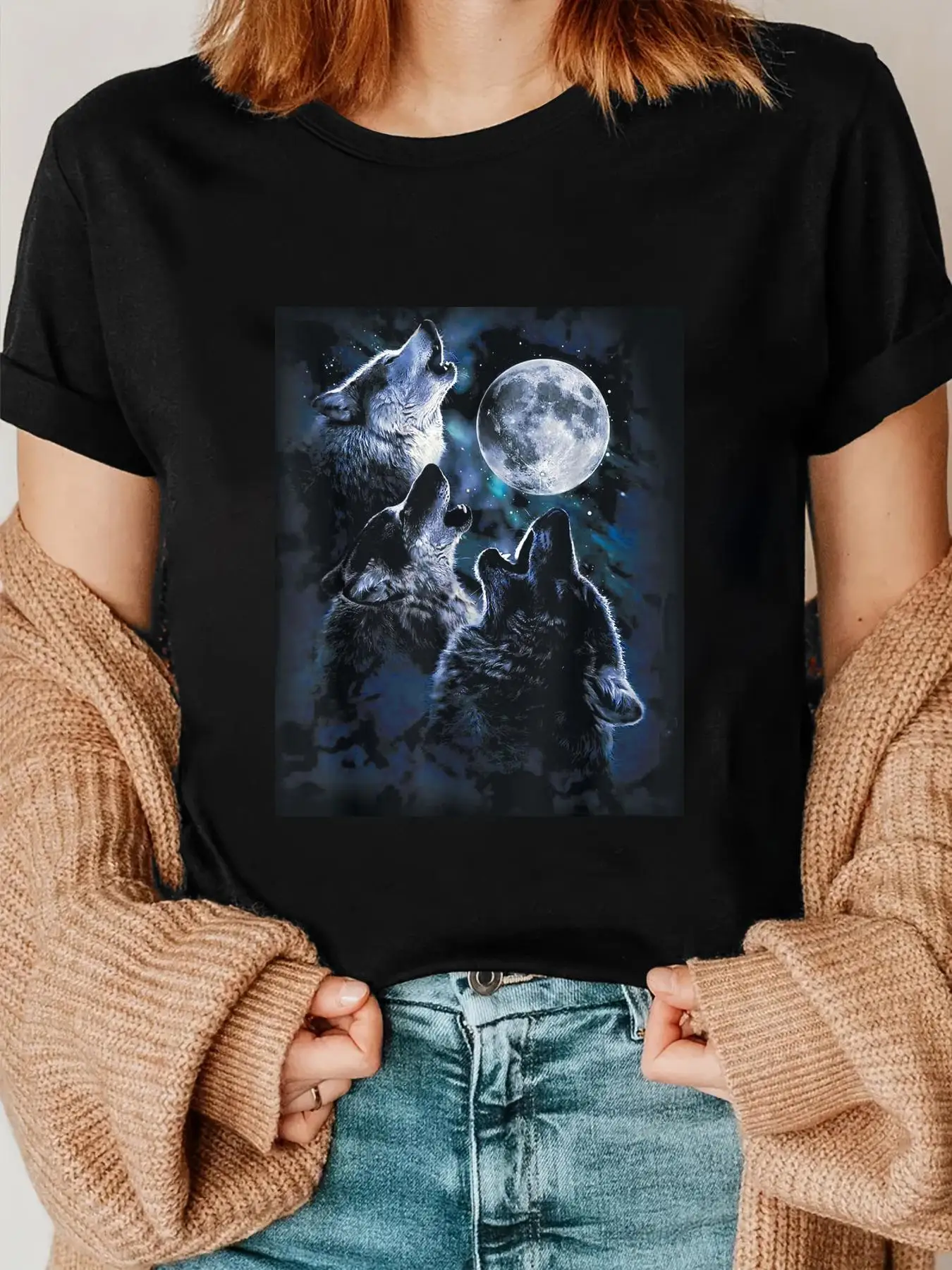 Wolf Howling At The Moon T-Shirt Wildlife Wolves Lovers Men T-Shirt