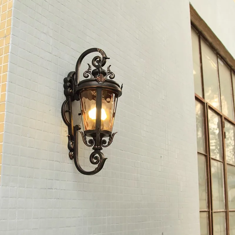 European Style Waterproof Garden Light LED Aisle Wall Lighting Aluminum Corridor Fence Decorative Cylinder Shape