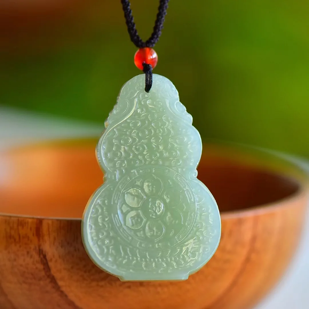 New Hetian Jade Eight Patron Saints Void Pendant Ornaments Zodiac Ox and Tiger Patron Saints 4166#