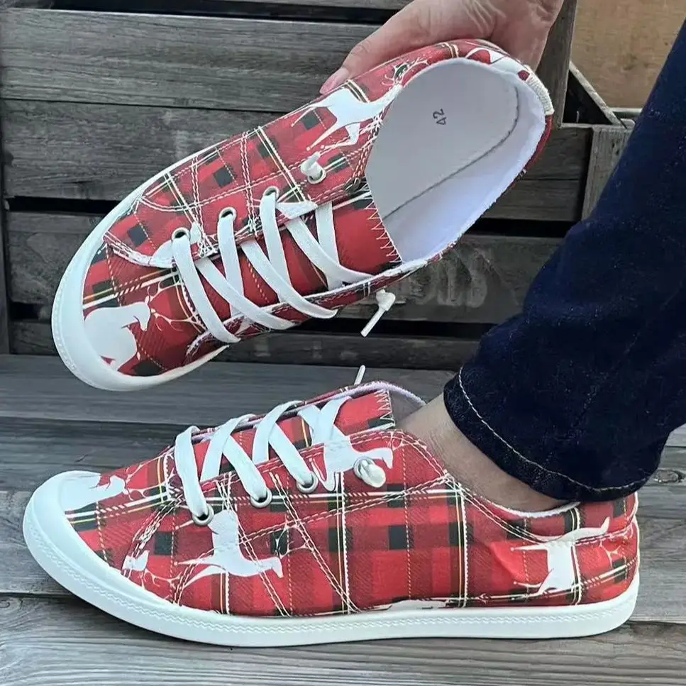 

Новая осенняя модная повседневная обувь в красную клетку с белым принтом оленя для молодых дам, удобная мягкая подошва с неглубоким вырезом и низким вырезом, легкая студенческая школьная дышащая спортивная женская обувь большого размера