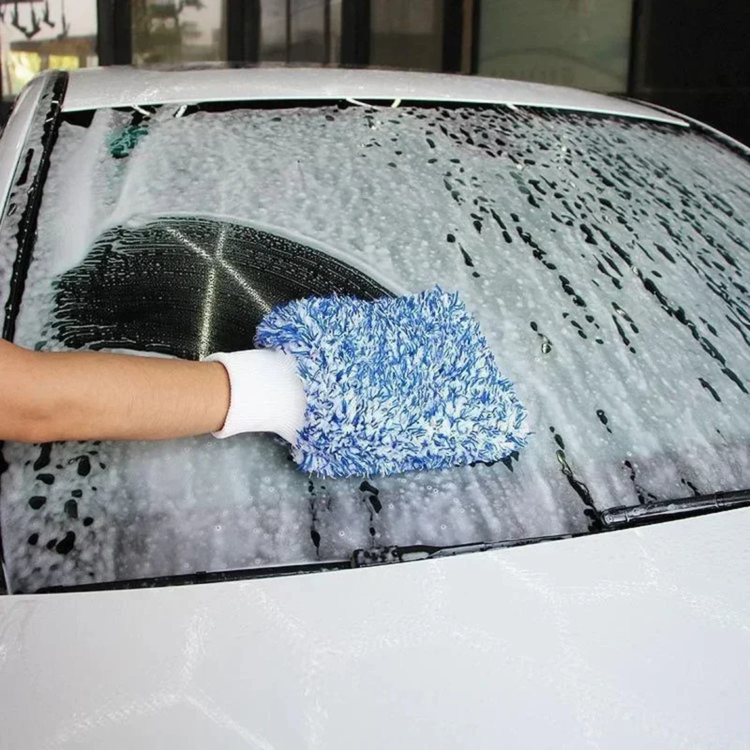 Soft and Gentle Ultra Microfiber Car Cleaning Glove - Easy to Dry and Scratch-Free High Density Wash Mitt Glove for Car Wash. Th