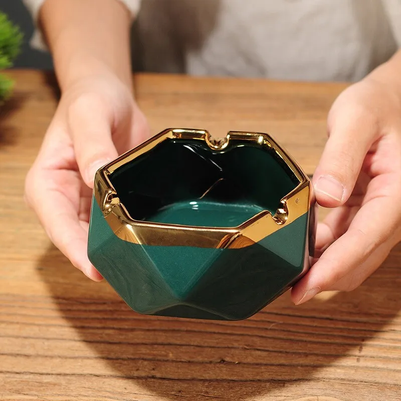 

Hexagonal Simple Ceramic Ashtray Office Desktop Household Ashtray - Suitable for Indoor and Outdoor Ashtray Green White Ashtray