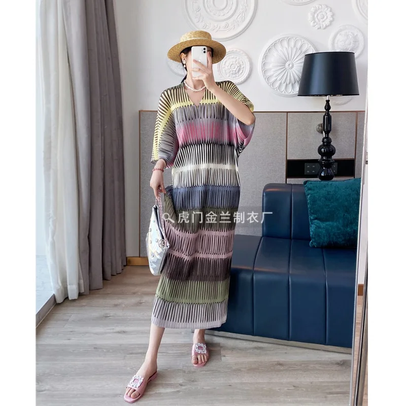 

Pleats Skirt Women's Summer Fashion Casual Vertical Stripes Rainbow Print Pleated Thin Dresses Casual Plus Size Women Clothing