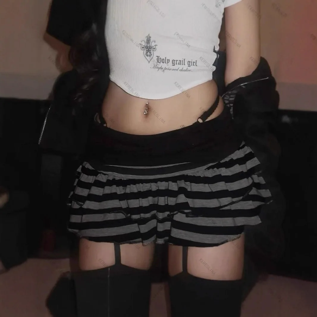 2026 Striped Color-Block A-Line Mini Skirt Sexy Fashion Y2K Korean-Japanese Street Style Niche and Versatile Skirt
