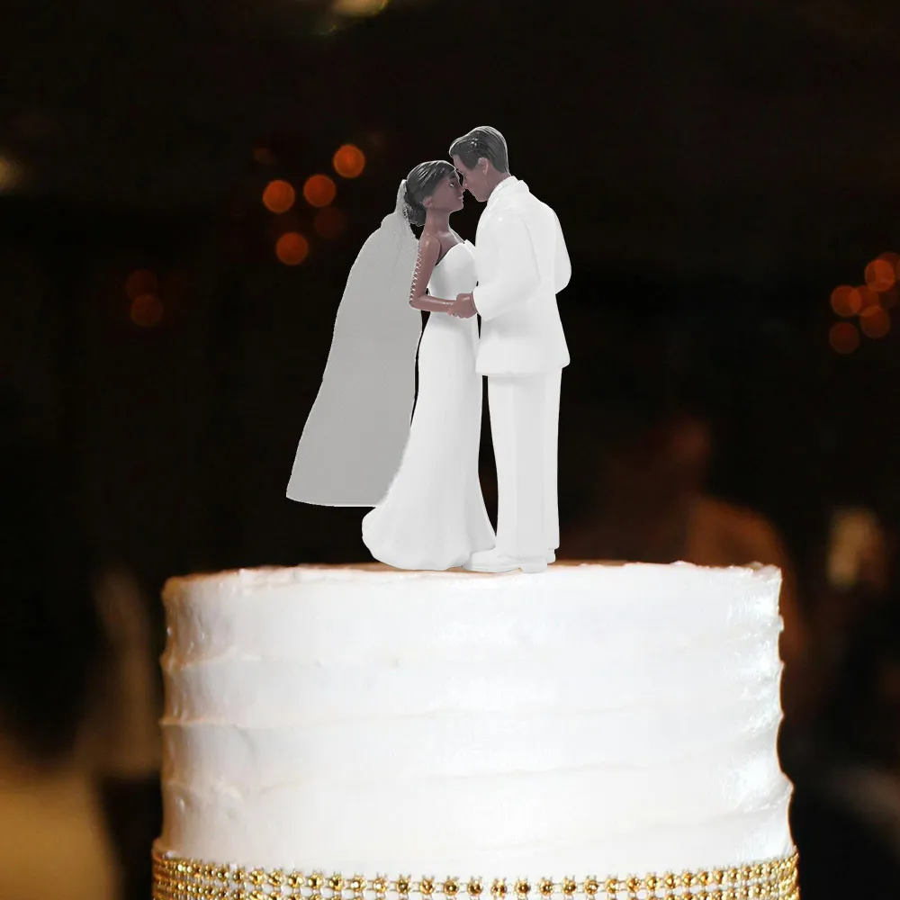 Anniversary Decoration Couple Wedding Cake Topper White/Black Creative Cake Toppers PVC Elegant Bride & Groom Figurines
