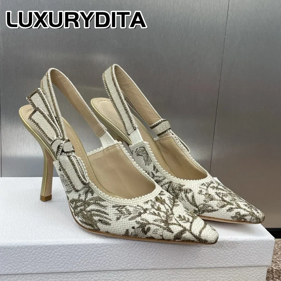 

Top Quality Luxury Womens Sandal Casual Lace Flat Fashion Embroidered Muller Shoes Designer Silk Leather Soled High Heel 0524